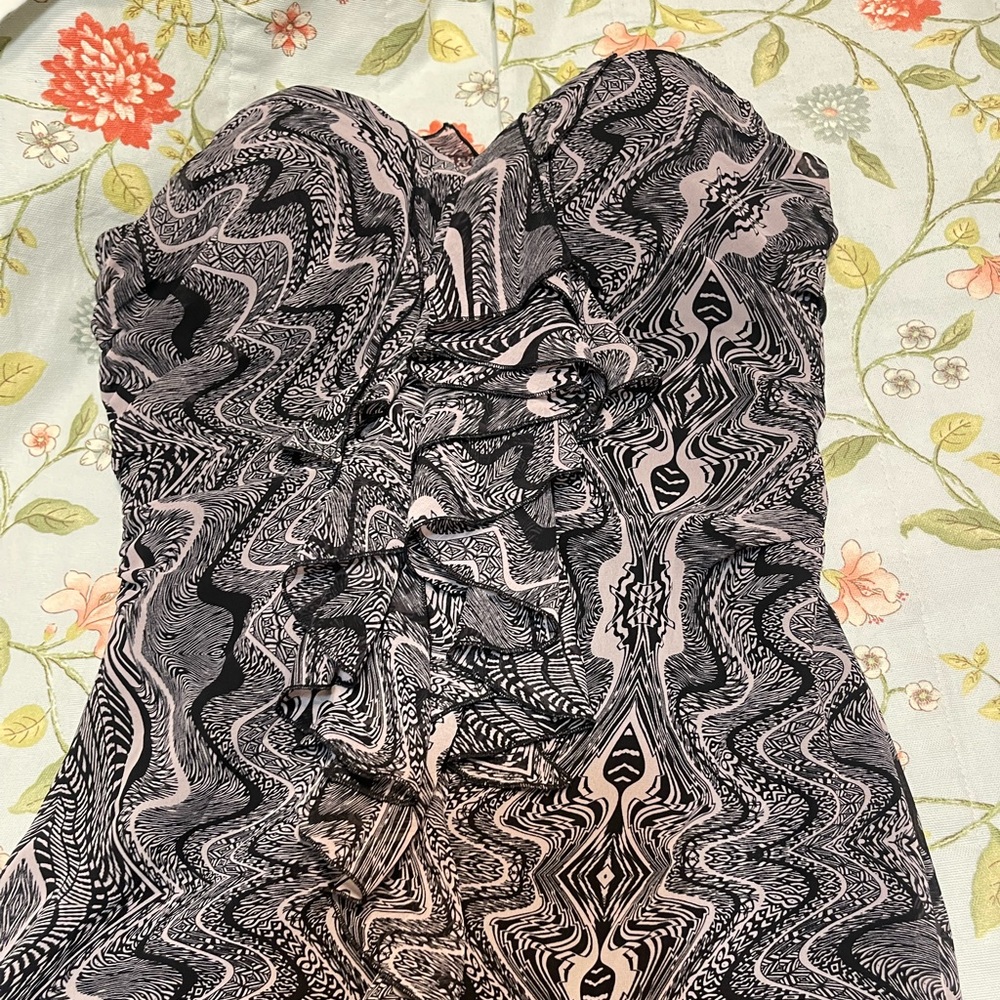 Guess Ruffle Mini Dress - Picture 10 of 15